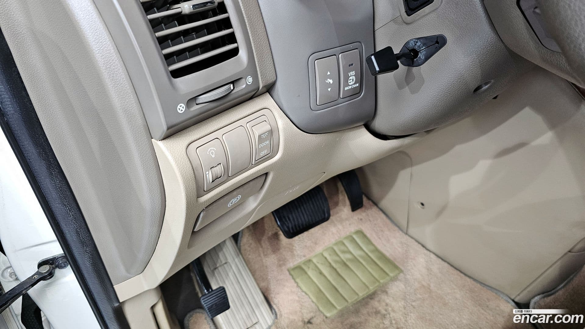 Main__Slider__Photo:Canival Kia 2008.0-14