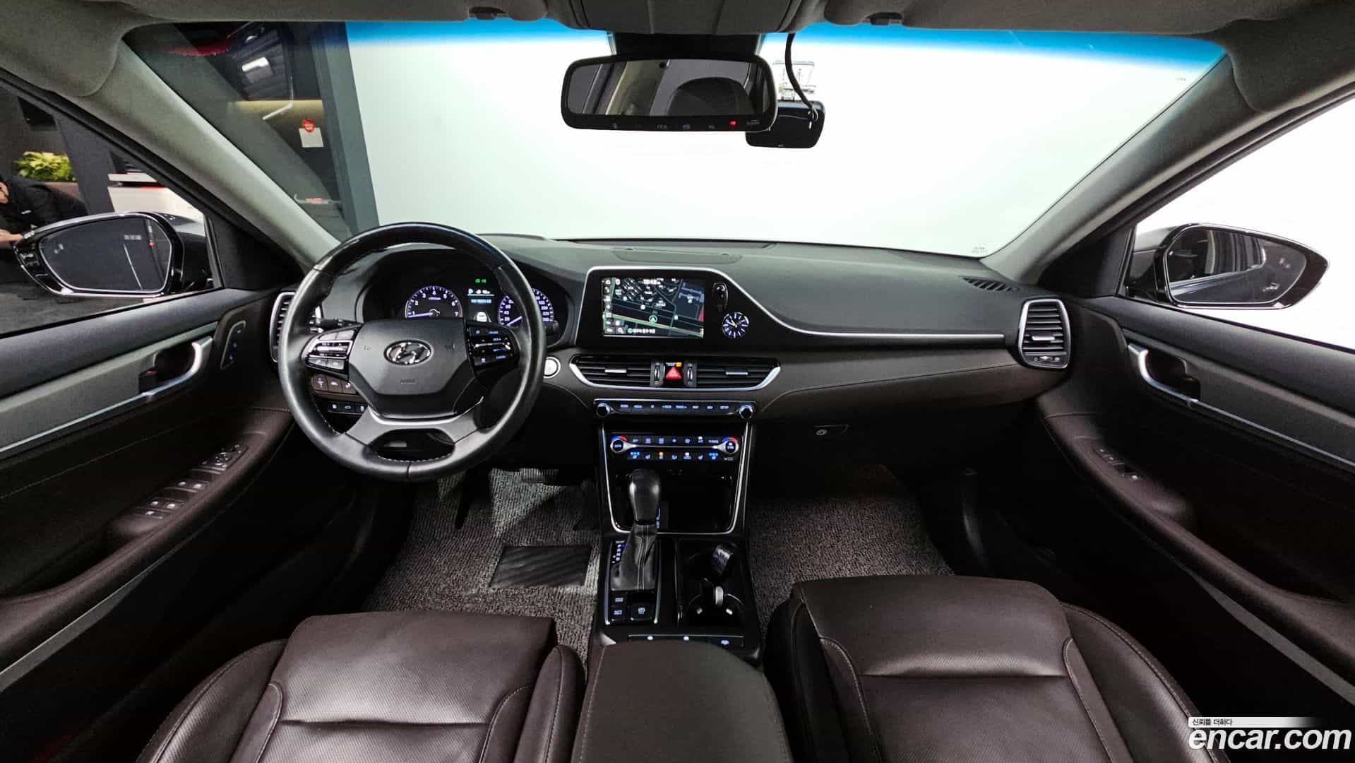 Grandeur Hyundai 2018.4-INNER-007