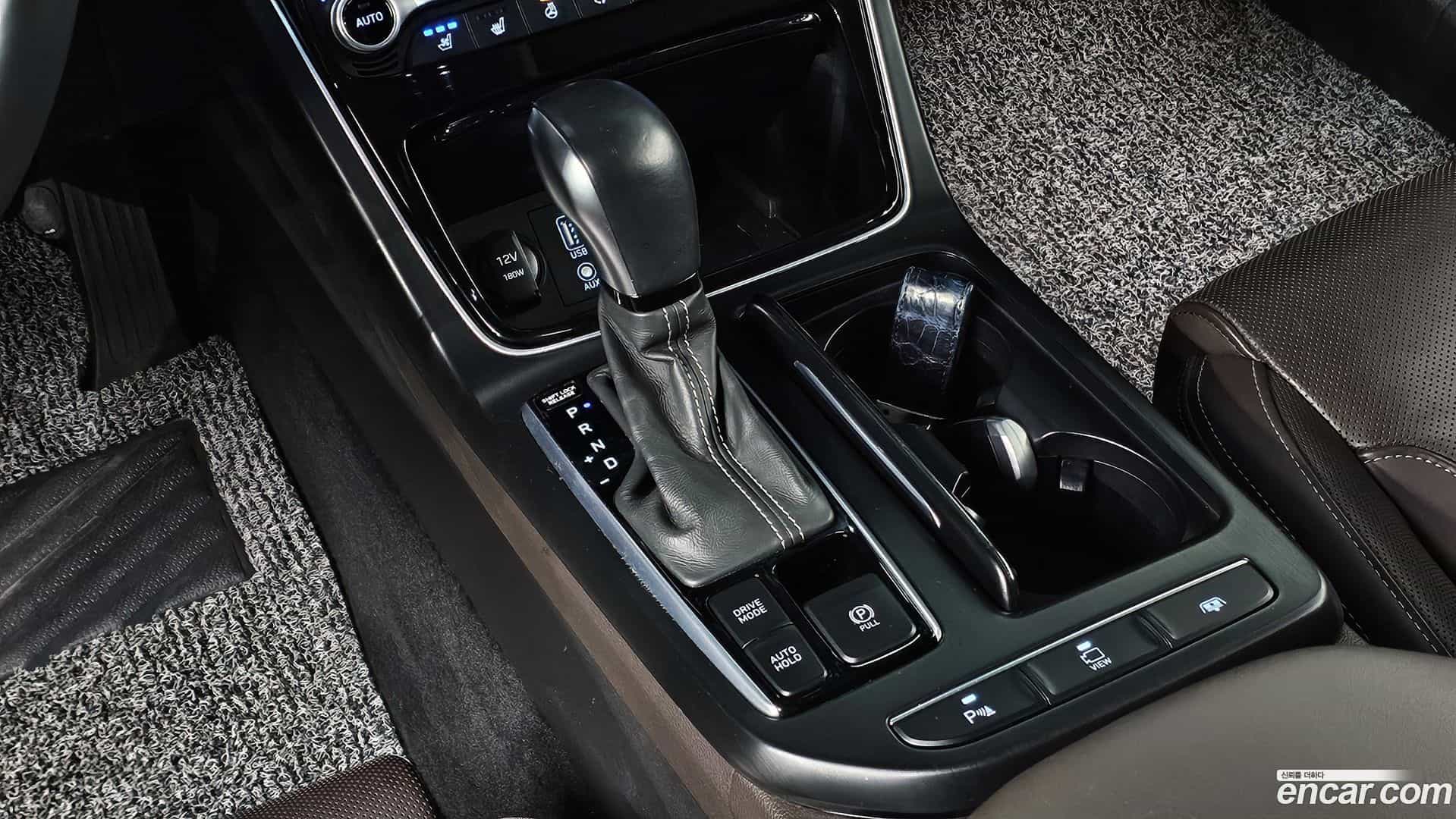 Grandeur Hyundai 2018.4-INNER-009