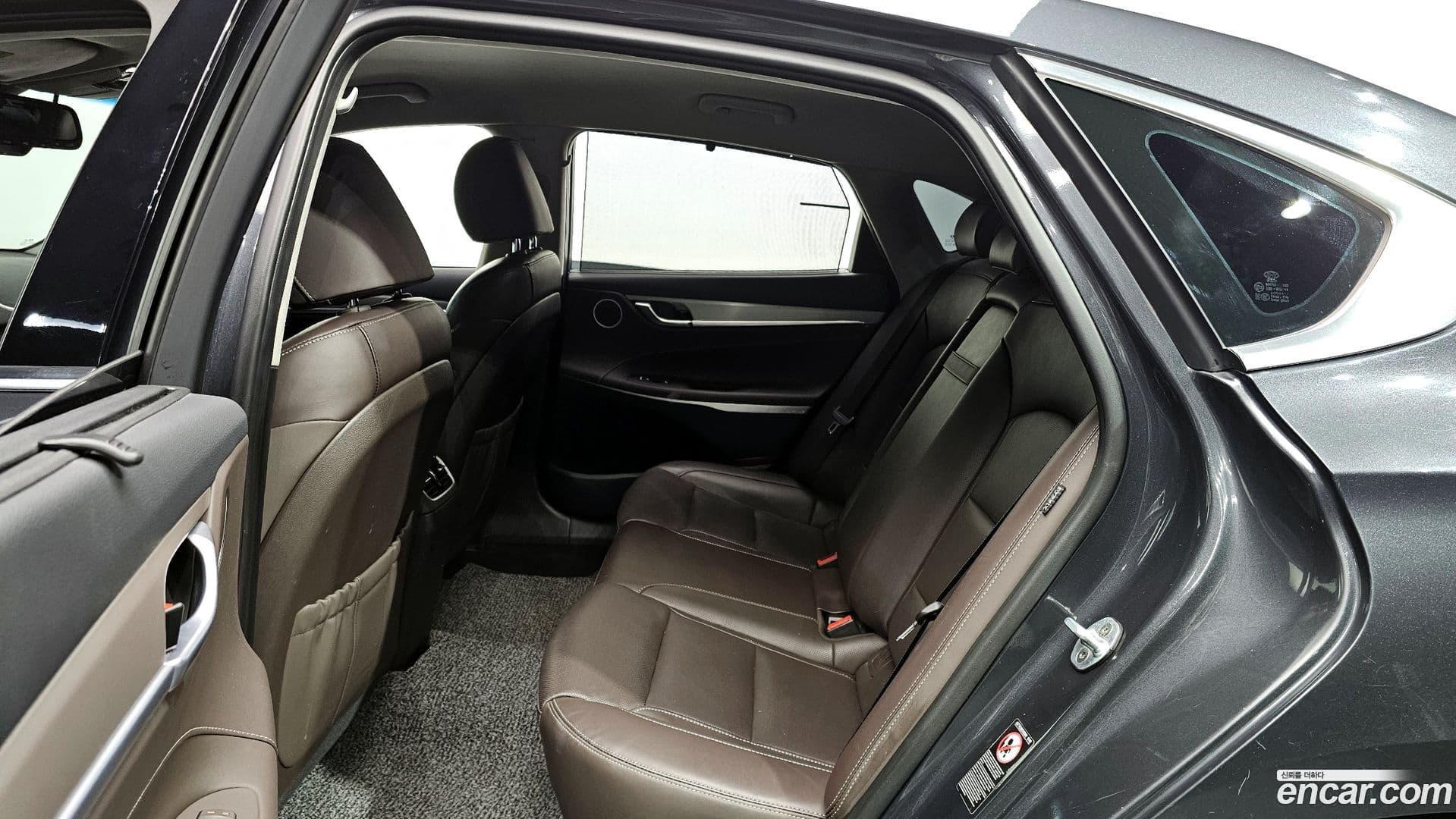 Main__Slider__Photo:Grandeur Hyundai 2018.4-11