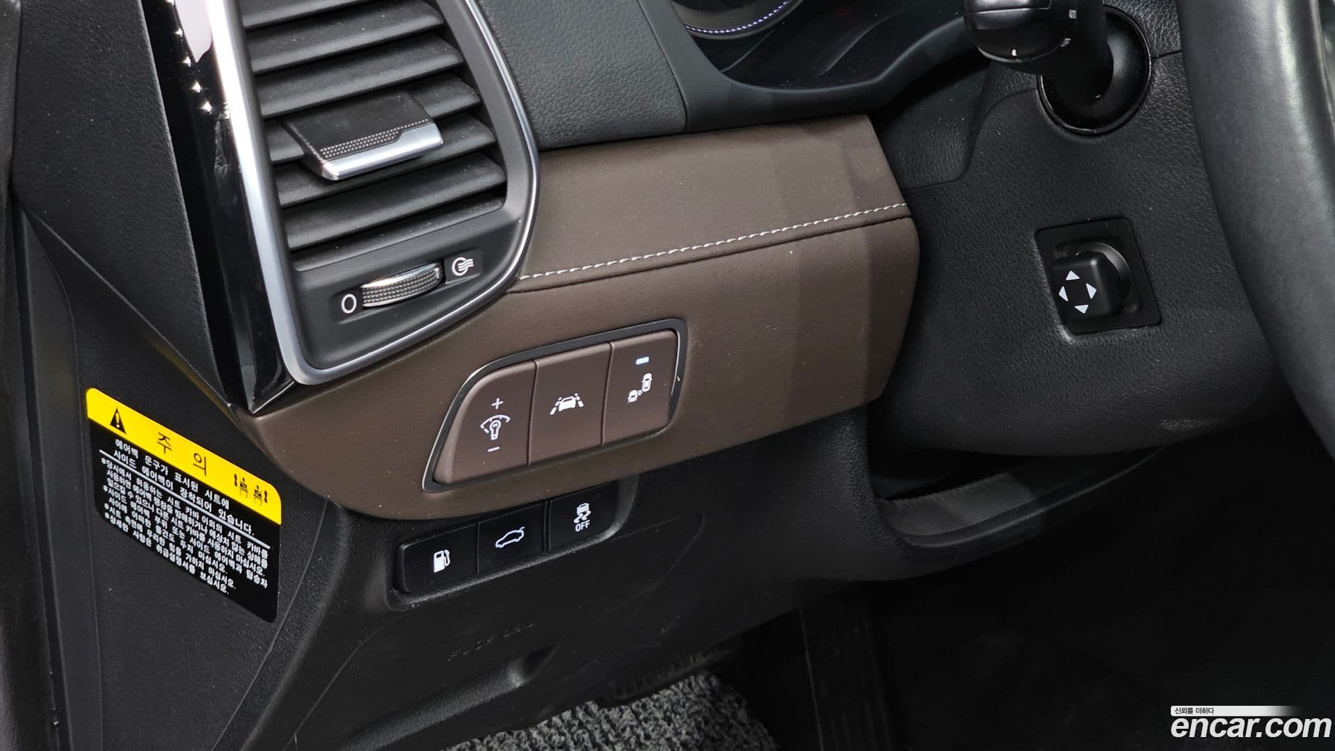 Main__Slider__Photo:Grandeur Hyundai 2018.4-13