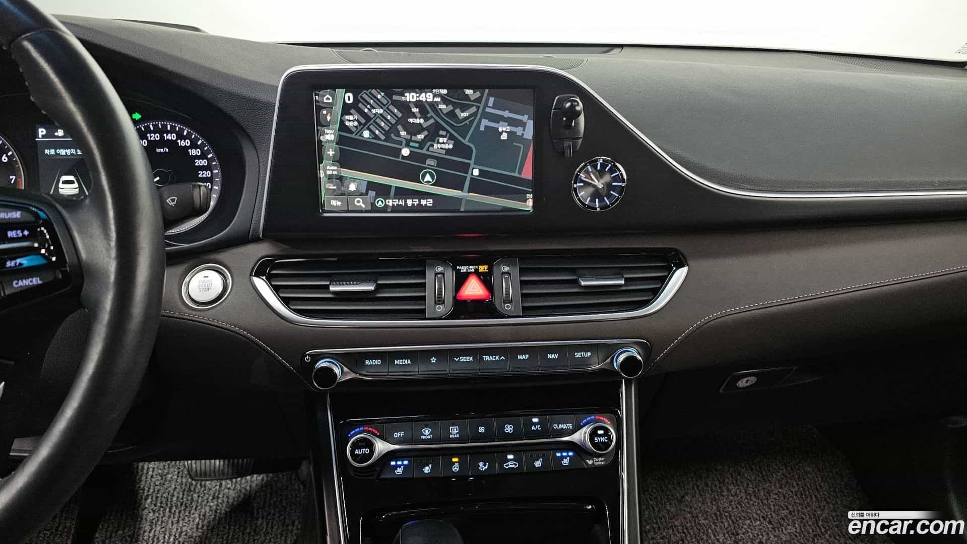 Grandeur Hyundai 2018.4-OPTION-019