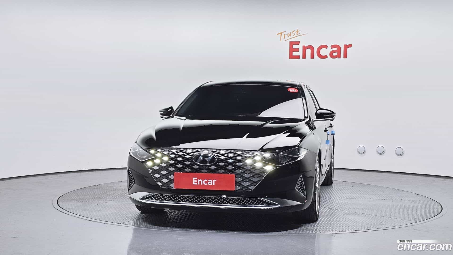 Grandeur Hyundai 2022.6-OUTER-003