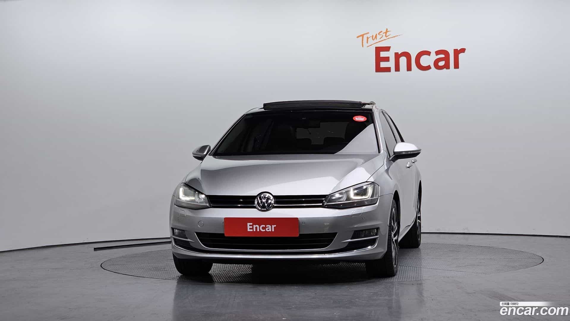 Golf Volkswagen 2014.4-OUTER-003