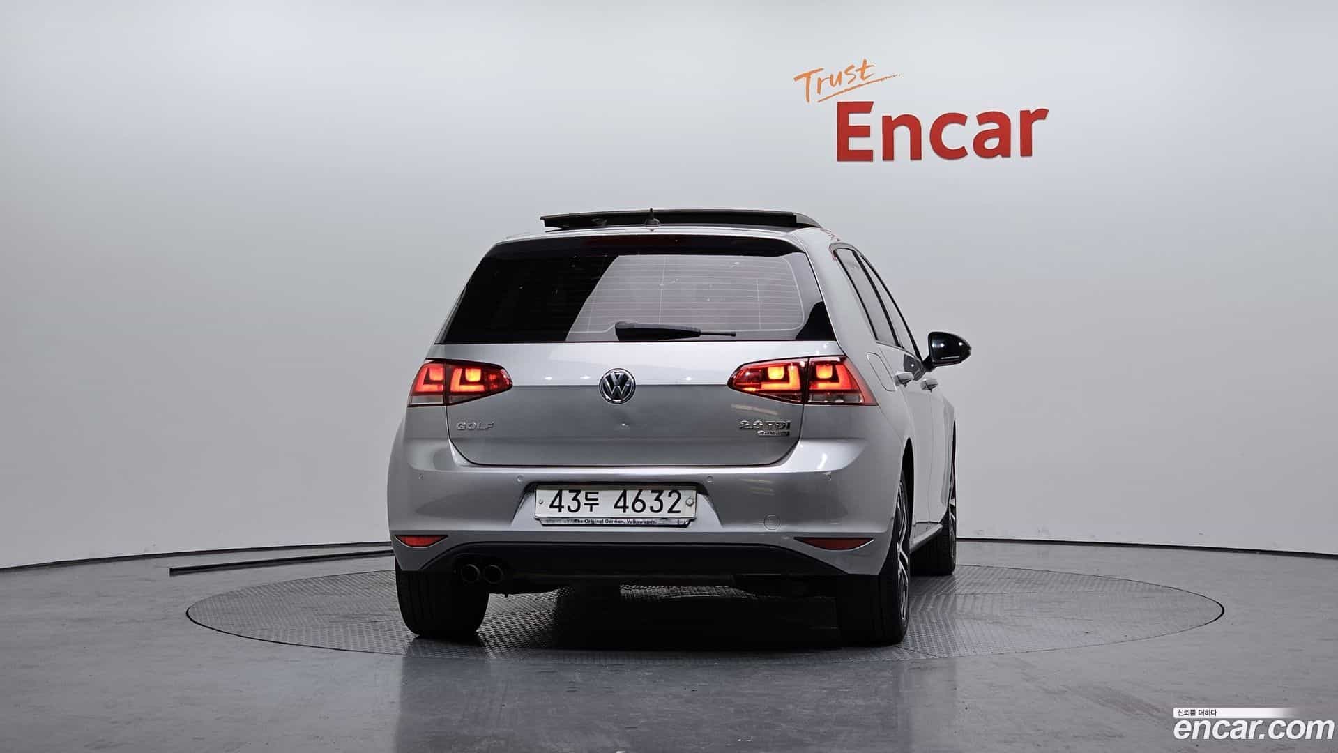 Golf Volkswagen 2014.4-OUTER-004