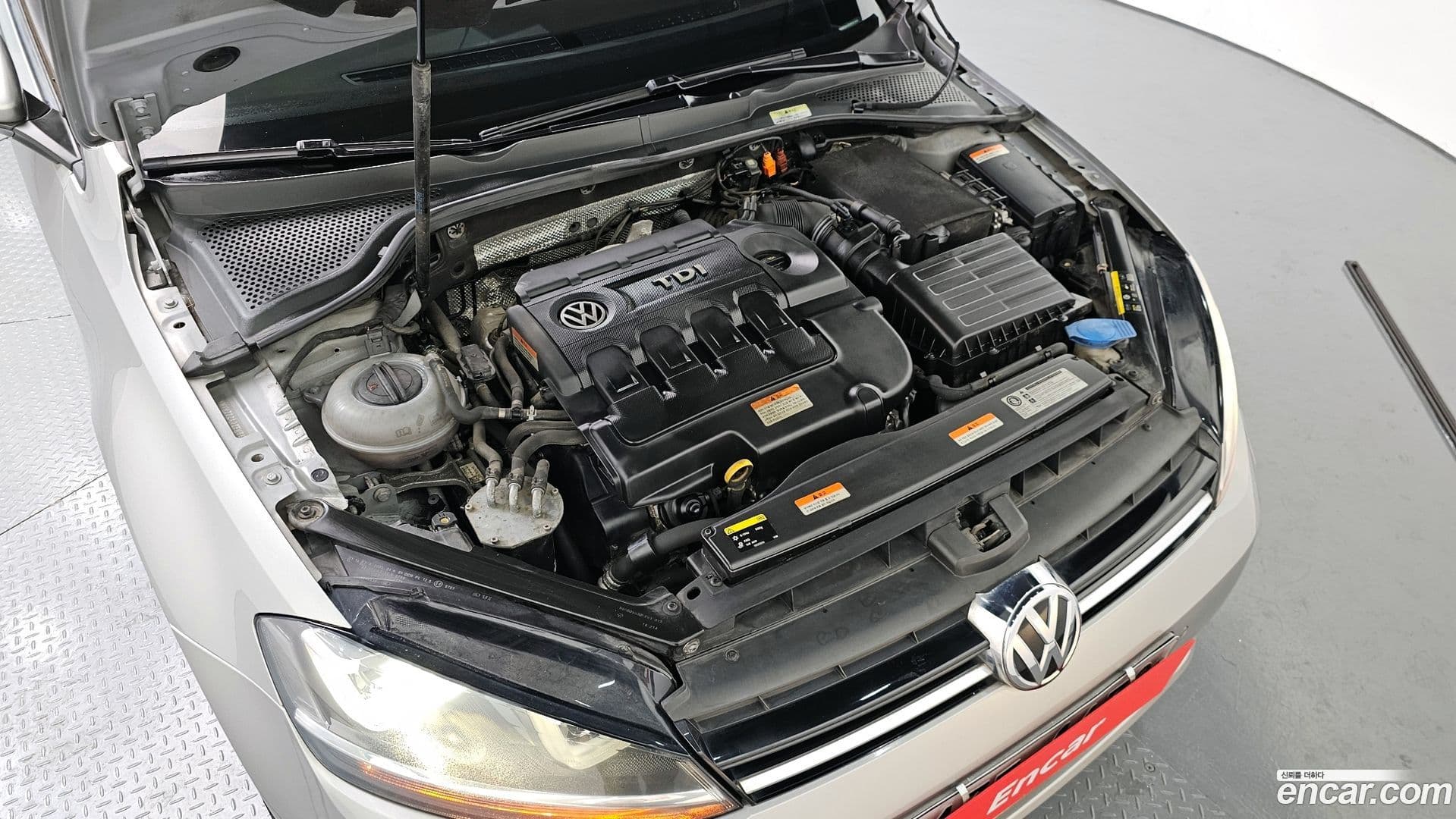 Main__Slider__Photo:Golf Volkswagen 2014.4-5