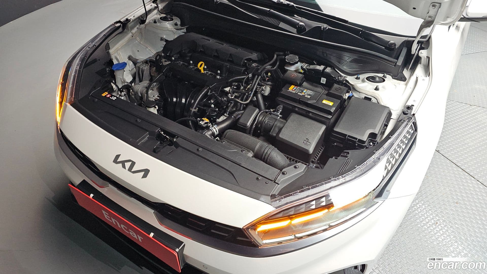 Main__Slider__Photo:K3 Kia 2023.3-5