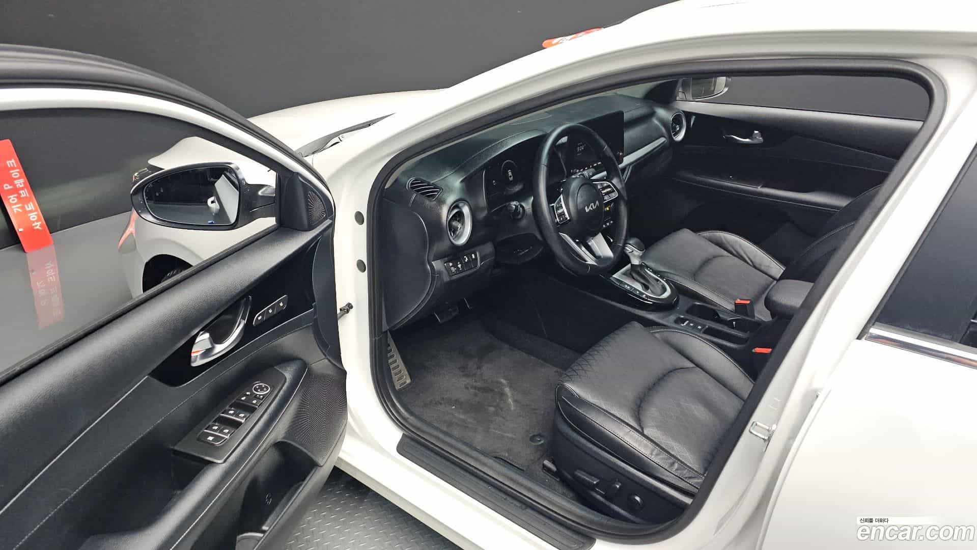 K3 Kia 2023.3-INNER-010