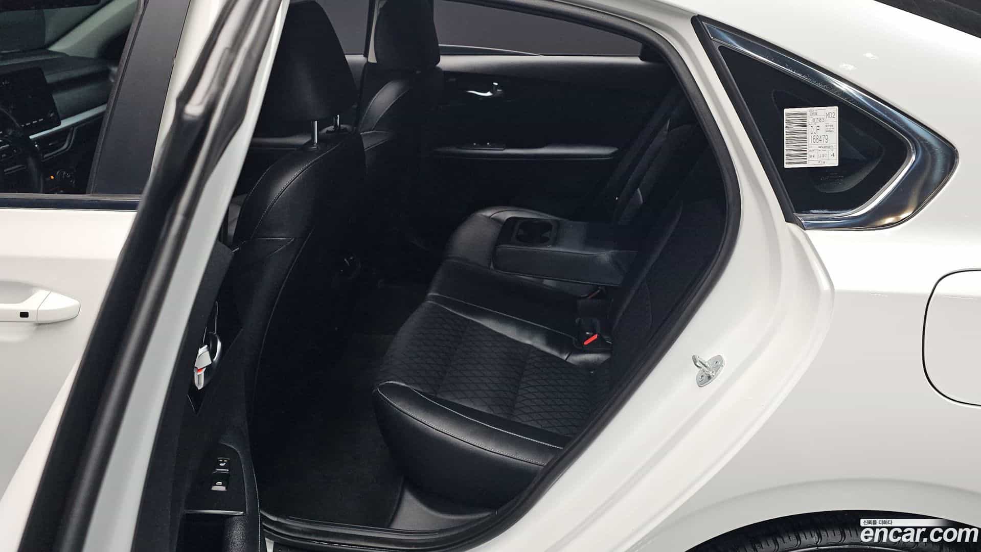 K3 Kia 2023.3-OPTION-015