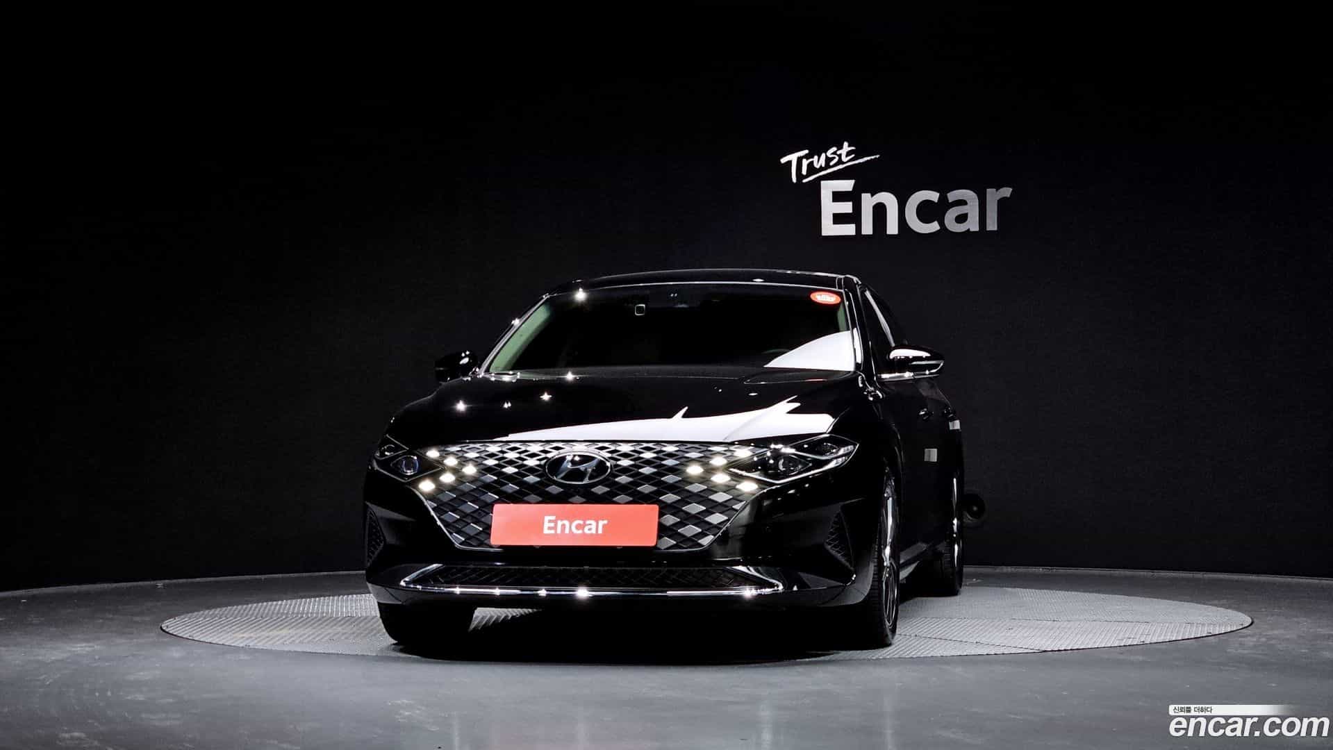 Grandeur Hyundai 2022.3-OUTER-003