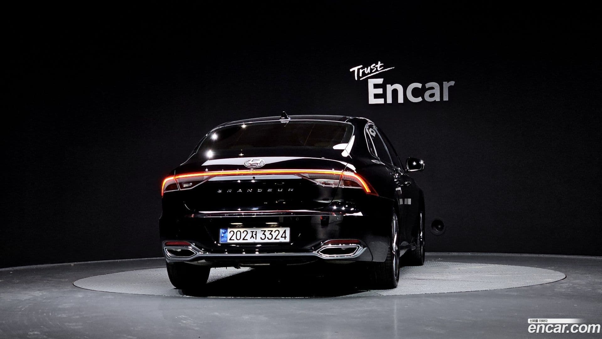 Main__Slider__Photo:Grandeur Hyundai 2022.3-3