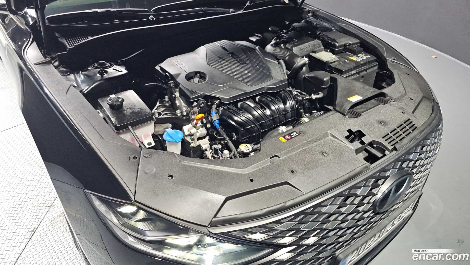 Grandeur Hyundai 2022.3-INNER-006