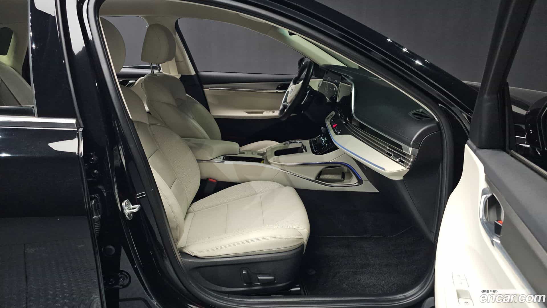 Grandeur Hyundai 2022.3-OPTION-015