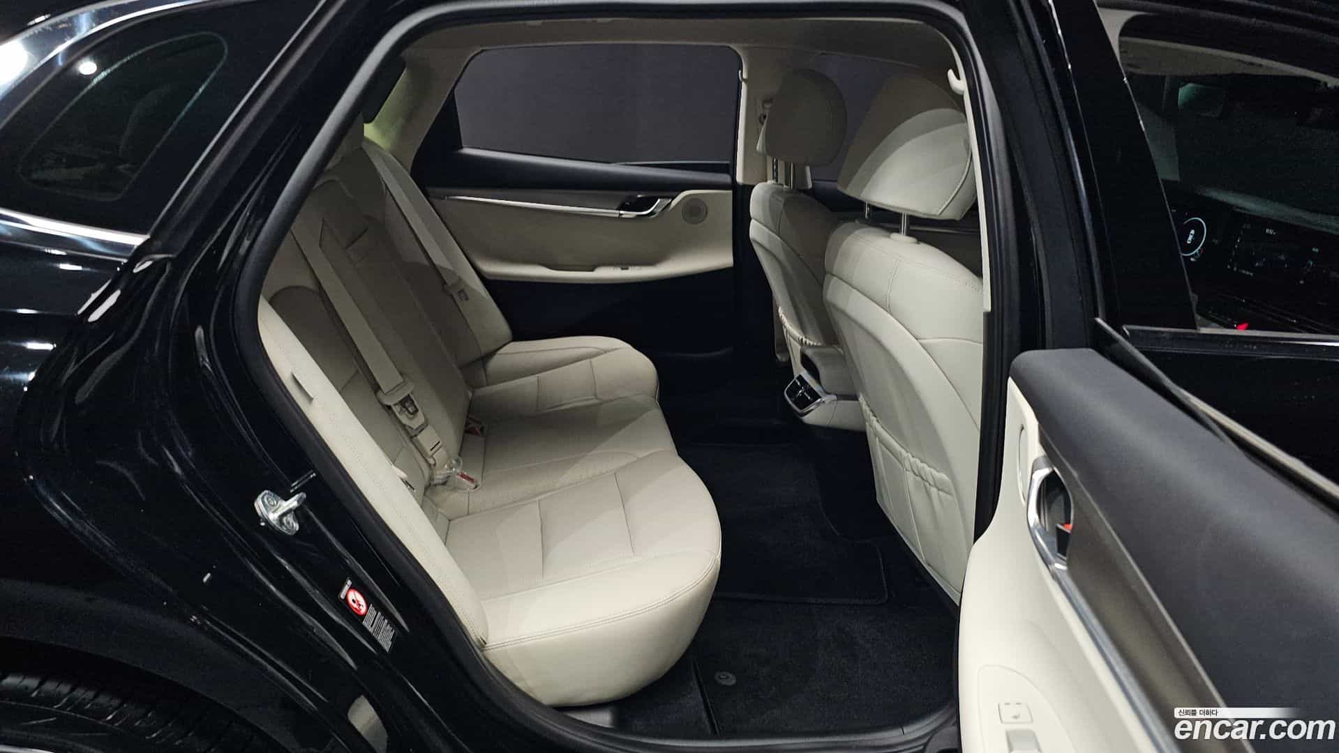 Grandeur Hyundai 2022.3-OPTION-016