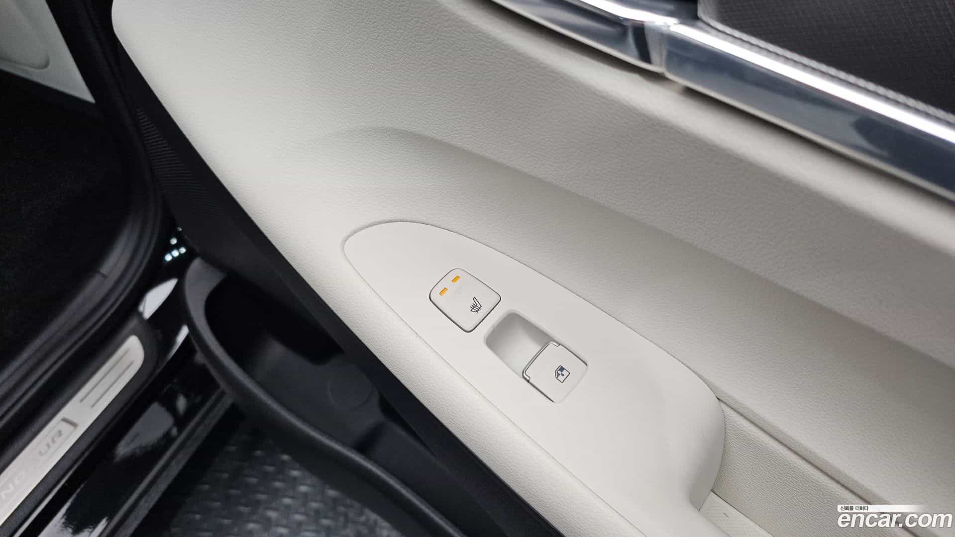 Grandeur Hyundai 2022.3-OPTION-023