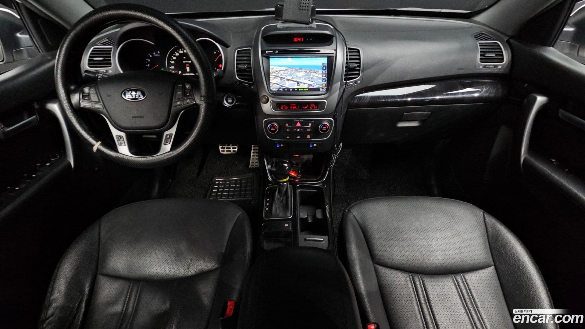 Main__Slider__Photo:Sorento Kia 2013.5-6