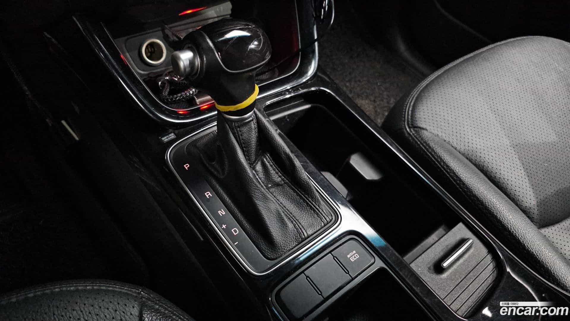 Sorento Kia 2013.5-INNER-009