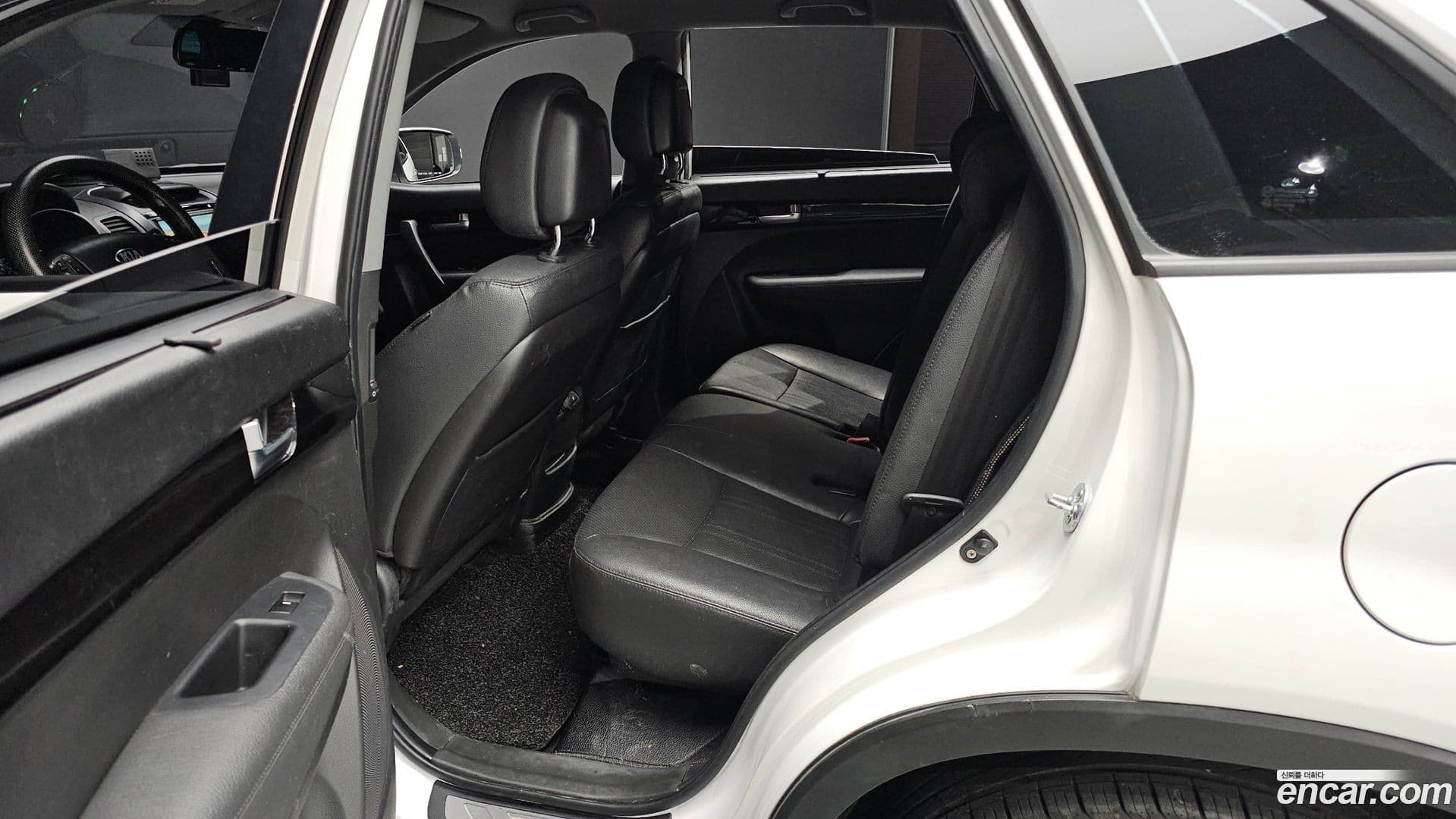 Main__Slider__Photo:Sorento Kia 2013.5-11