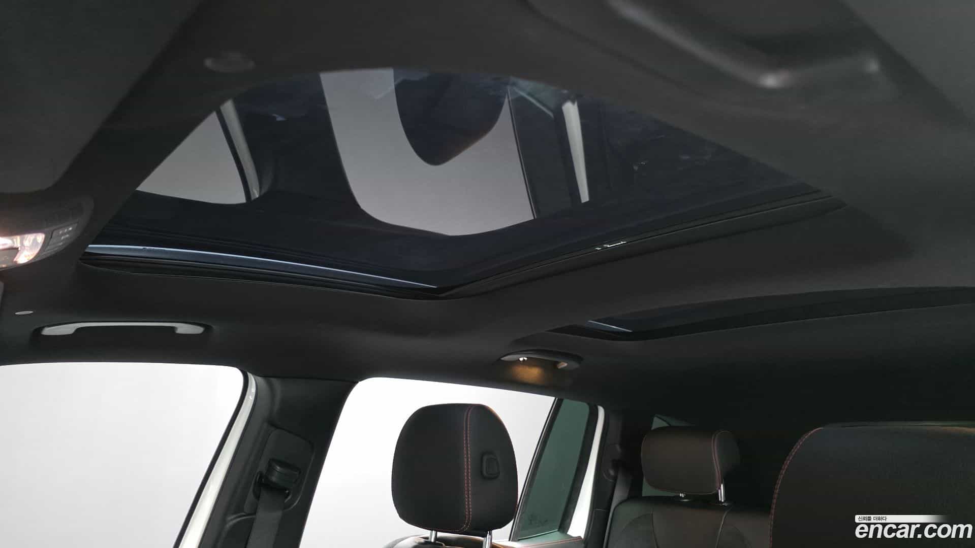 GLB-Class Mercedes-Benz 2022.5-OPTION-023