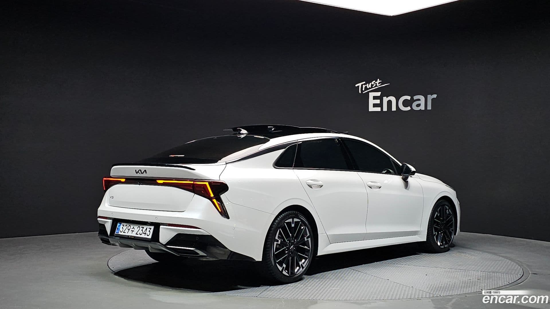 Main__Slider__Photo:K5 Kia 2023.10-1