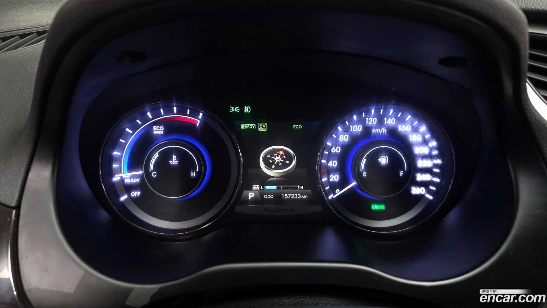 Grandeur Hyundai 2015.0-INNER-008