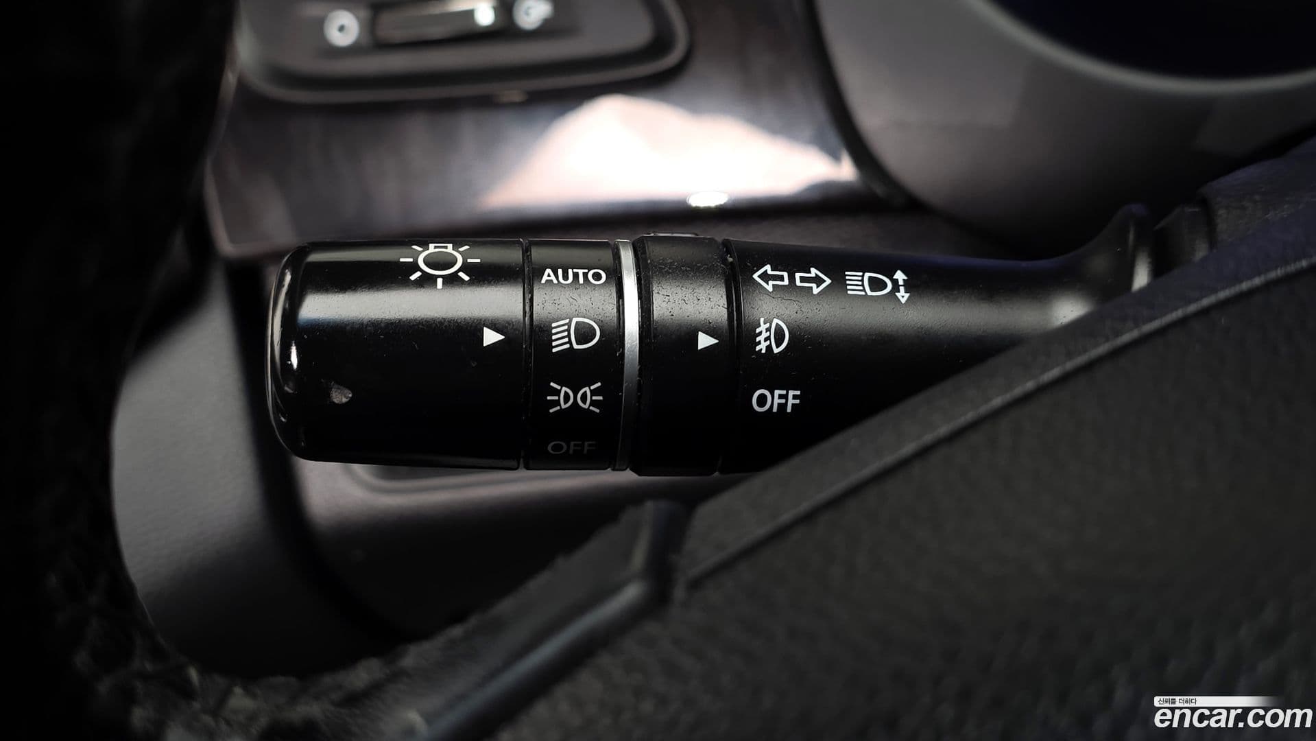 Main__Slider__Photo:Grandeur Hyundai 2015.0-16