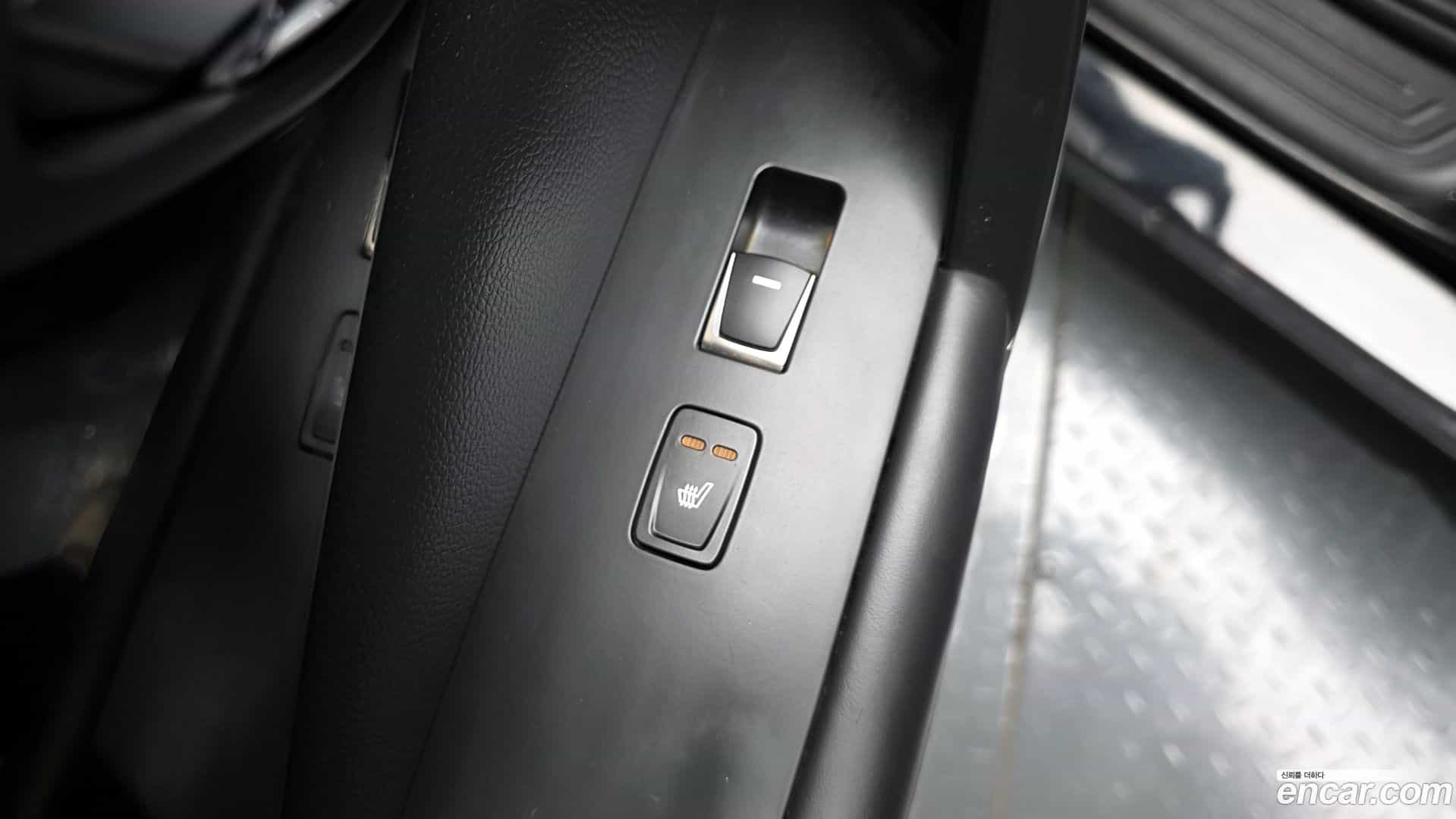 Grandeur Hyundai 2015.0-OPTION-022