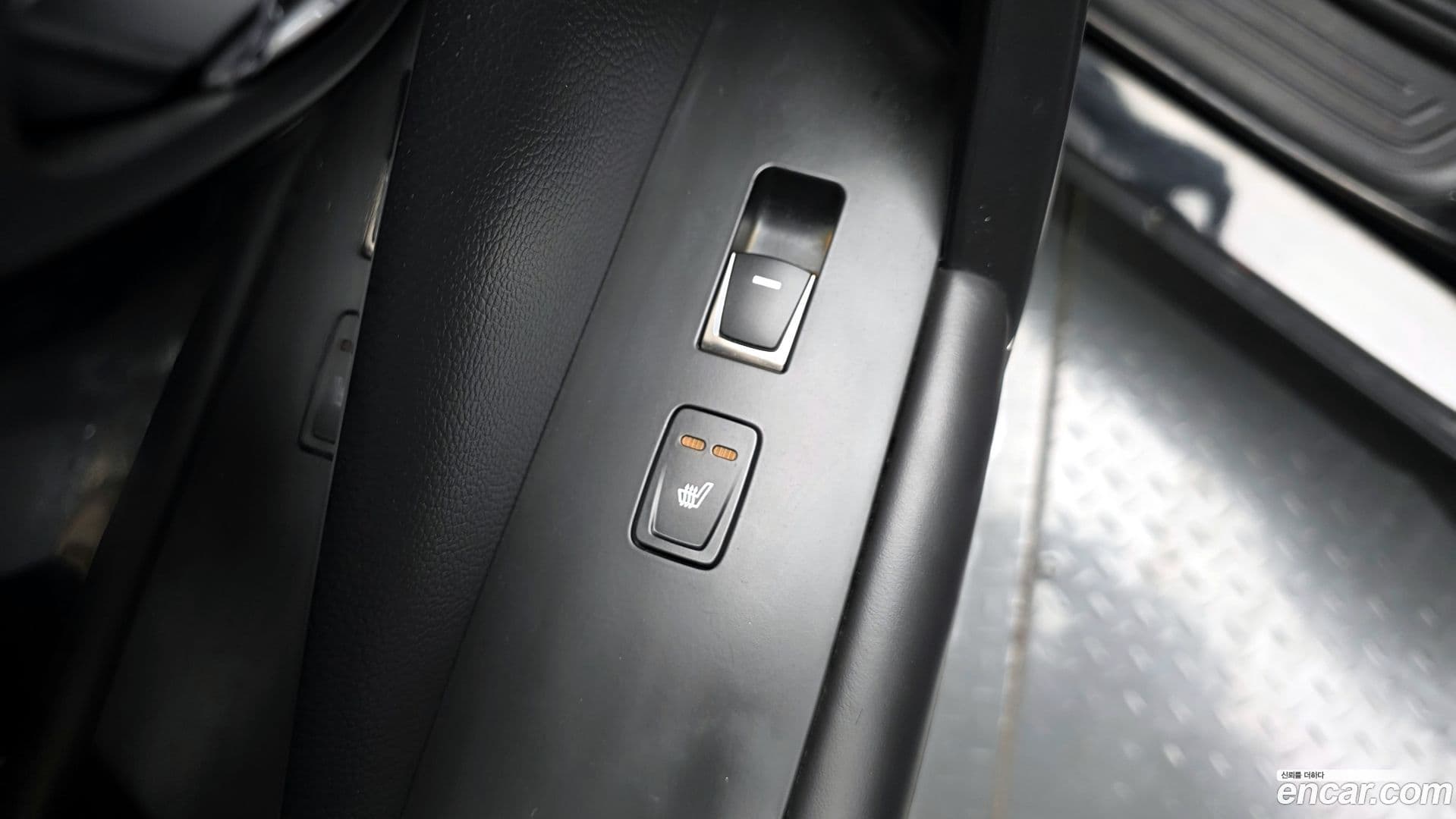 Main__Slider__Photo:Grandeur Hyundai 2015.0-17