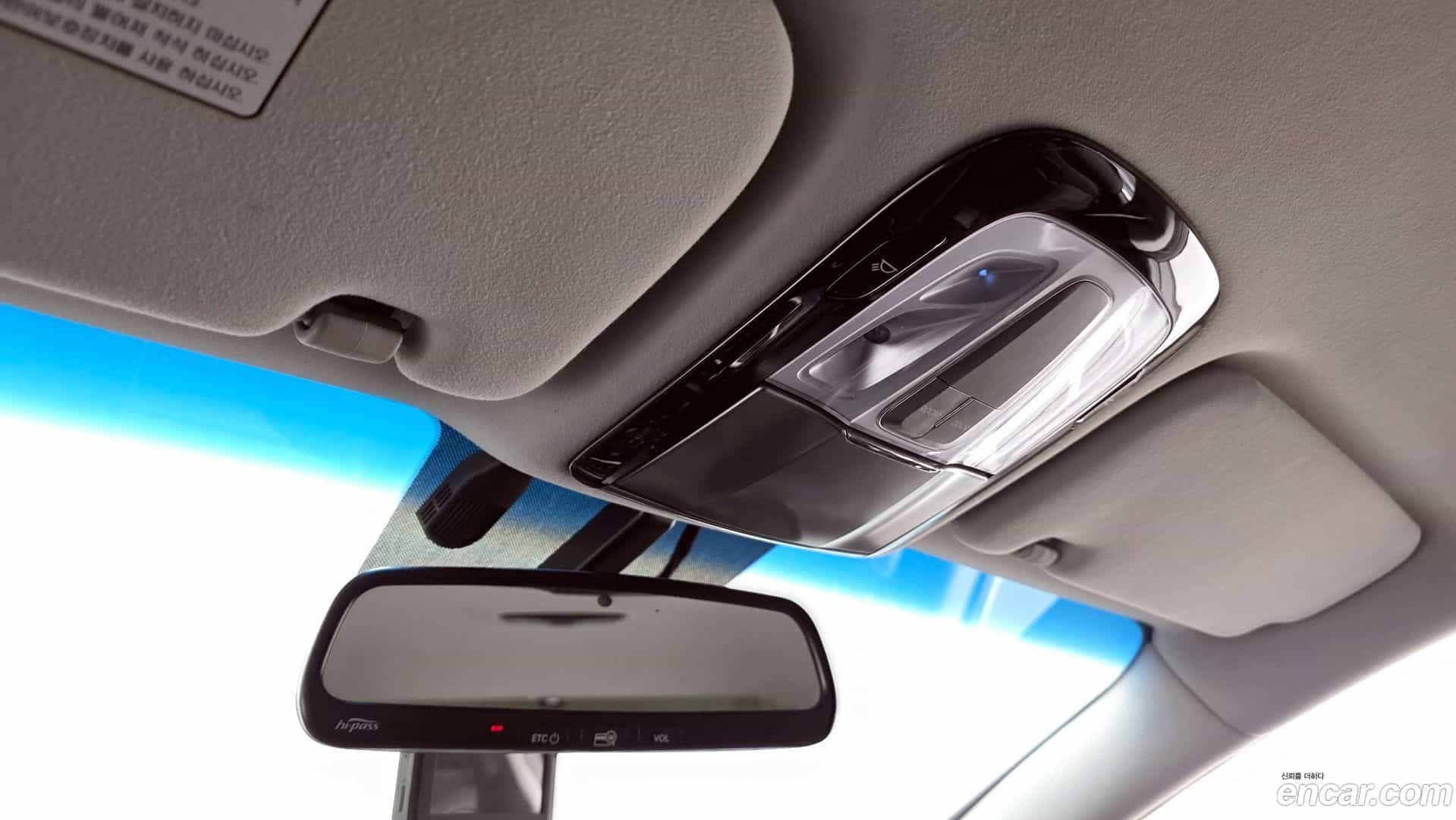 Grandeur Hyundai 2015.0-OPTION-023