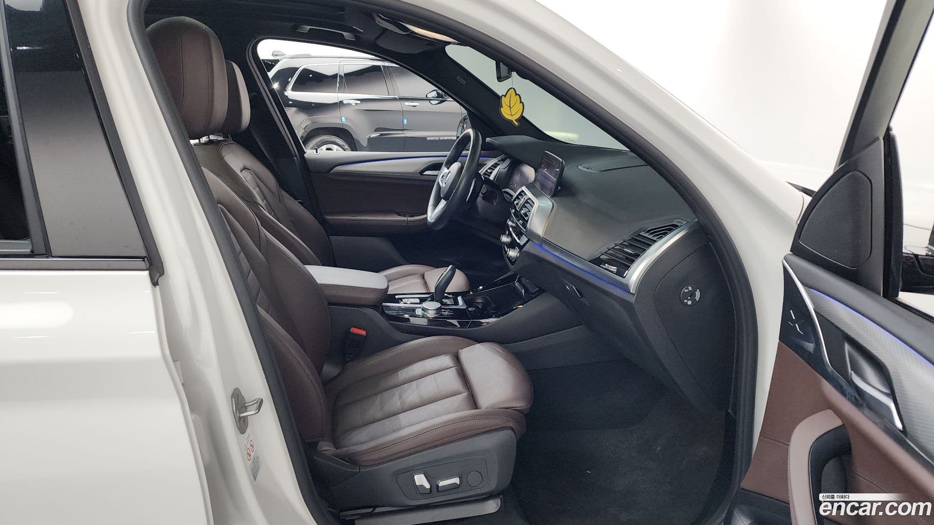 Main__Slider__Photo:X3 BMW 2021.7-10