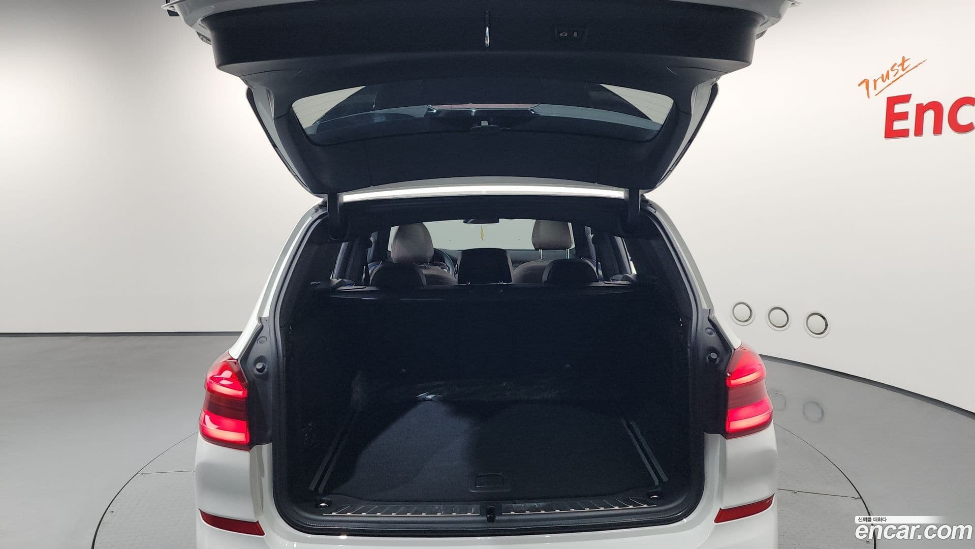 Main__Slider__Photo:X3 BMW 2021.7-19