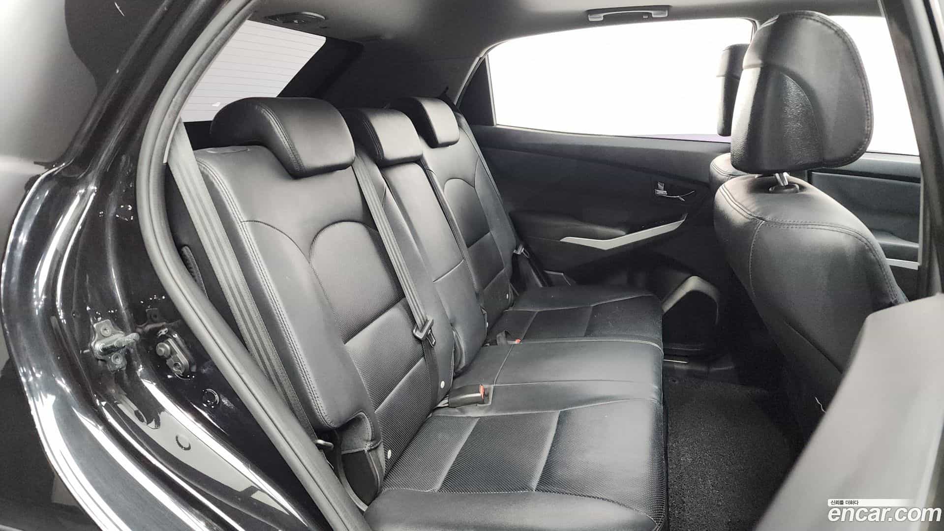 KORANDO KG_Mobility_Ssangyong 2014.3-OPTION-016