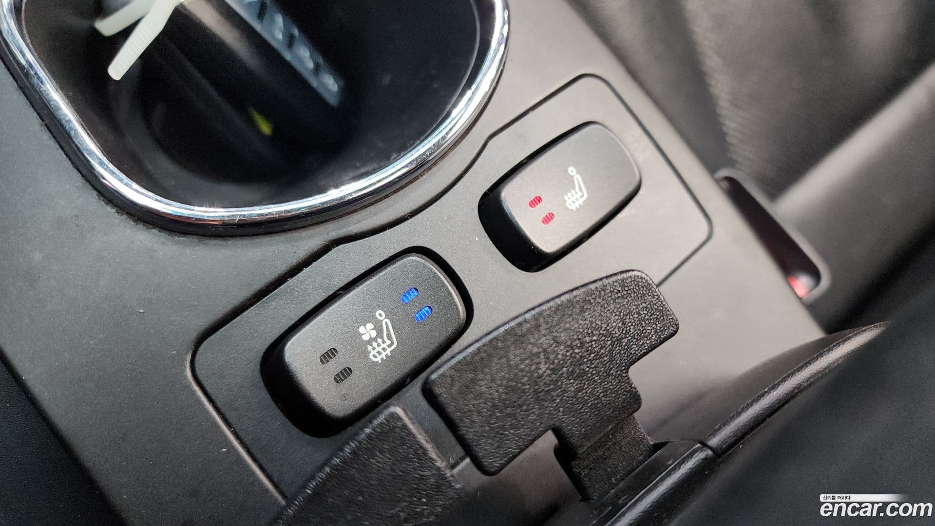 Main__Slider__Photo:KORANDO KG_Mobility_Ssangyong 2014.3-15