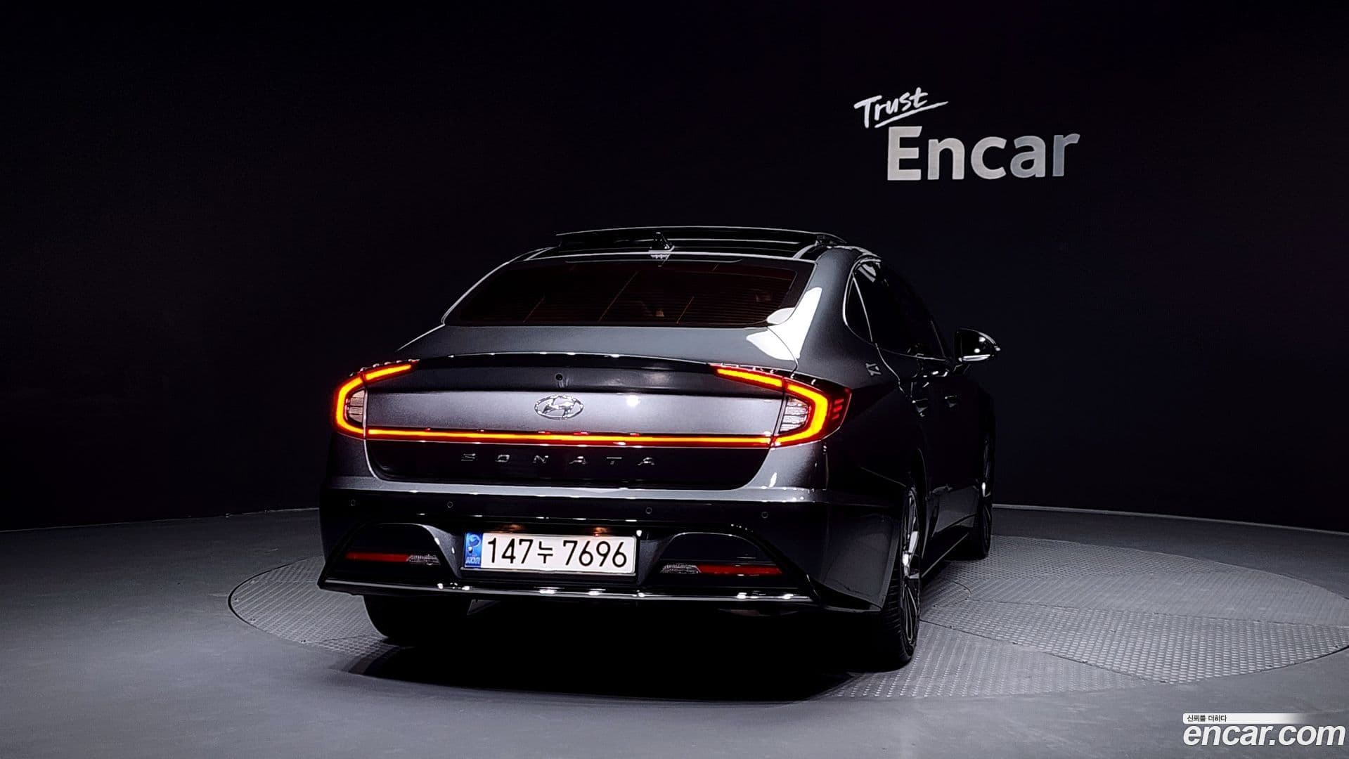 Main__Slider__Photo:Sonata Hyundai 2021.10-3