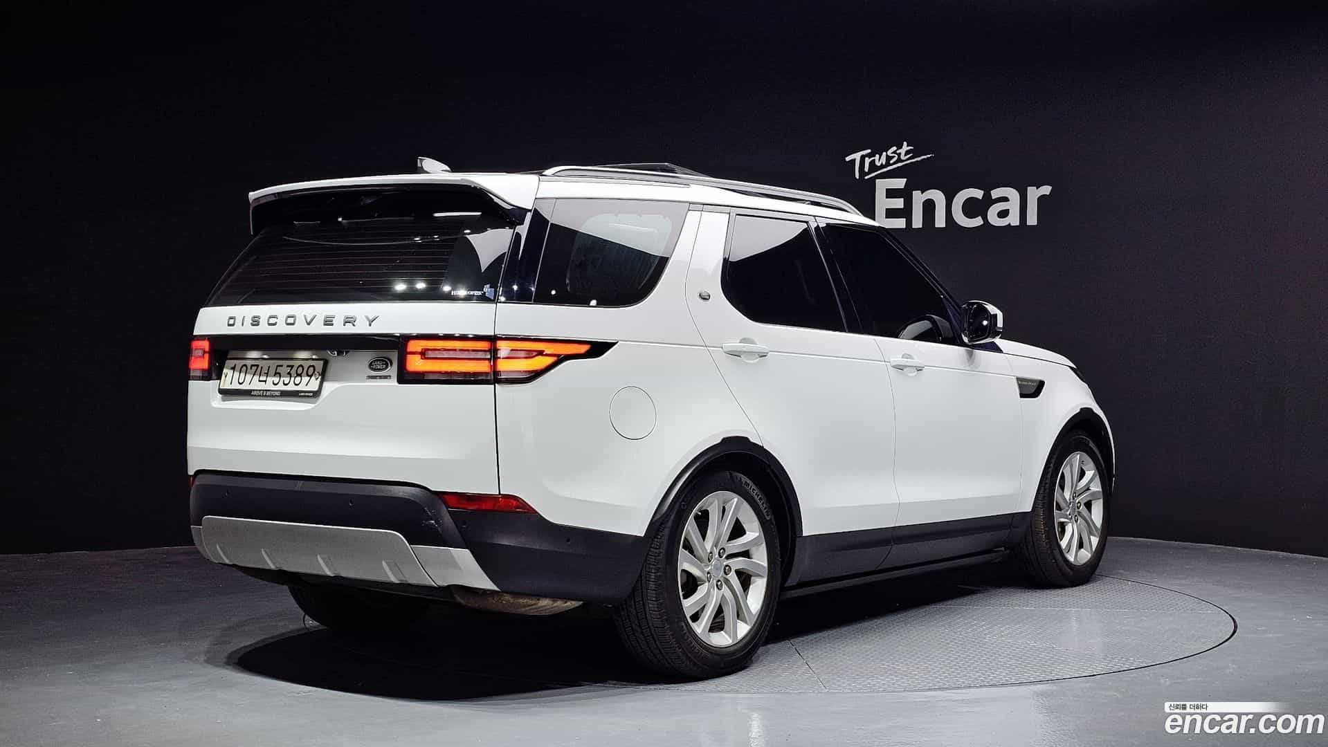 Discovery Land Rover 2019.11-OUTER-002