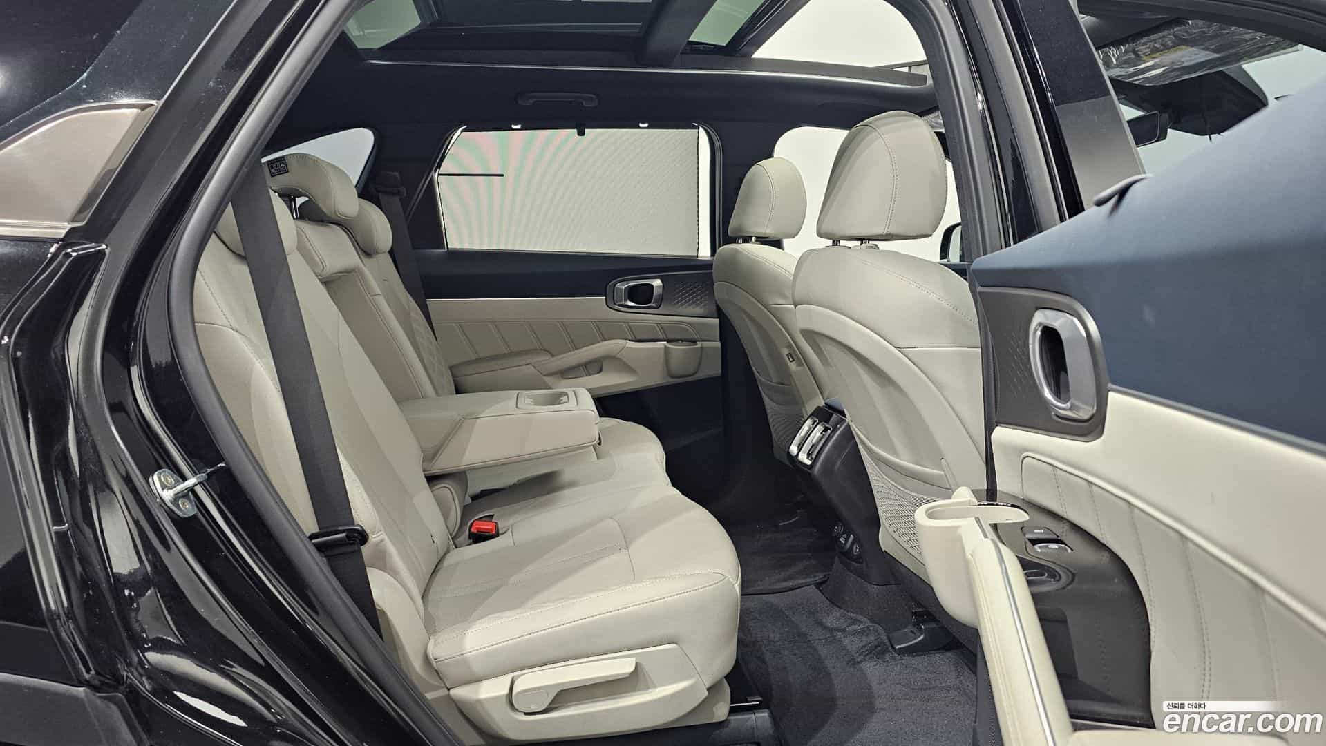 Sorento Kia 2023.2-OPTION-016