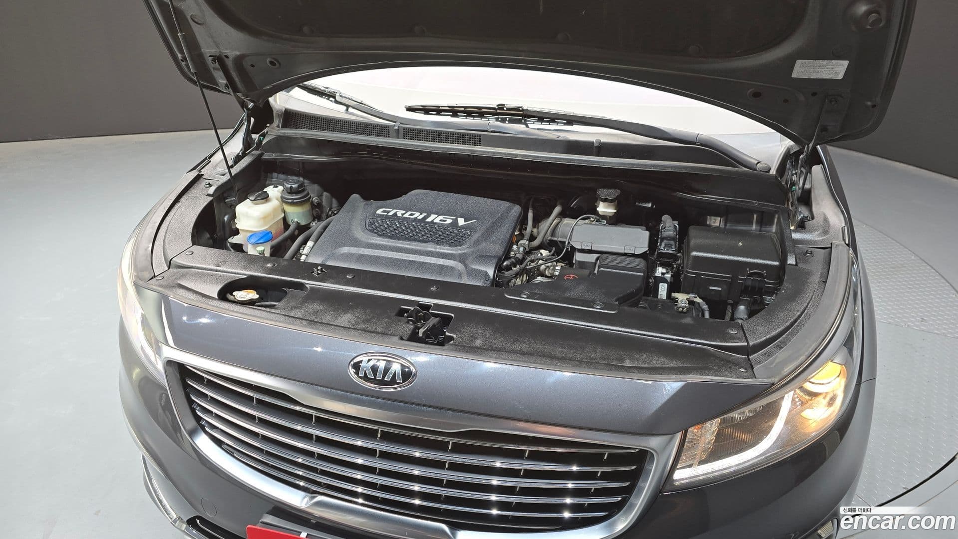 Main__Slider__Photo:Canival Kia 2015.0-5