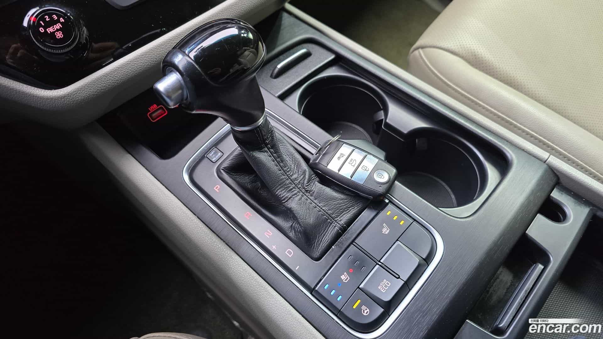 Canival Kia 2015.0-INNER-009