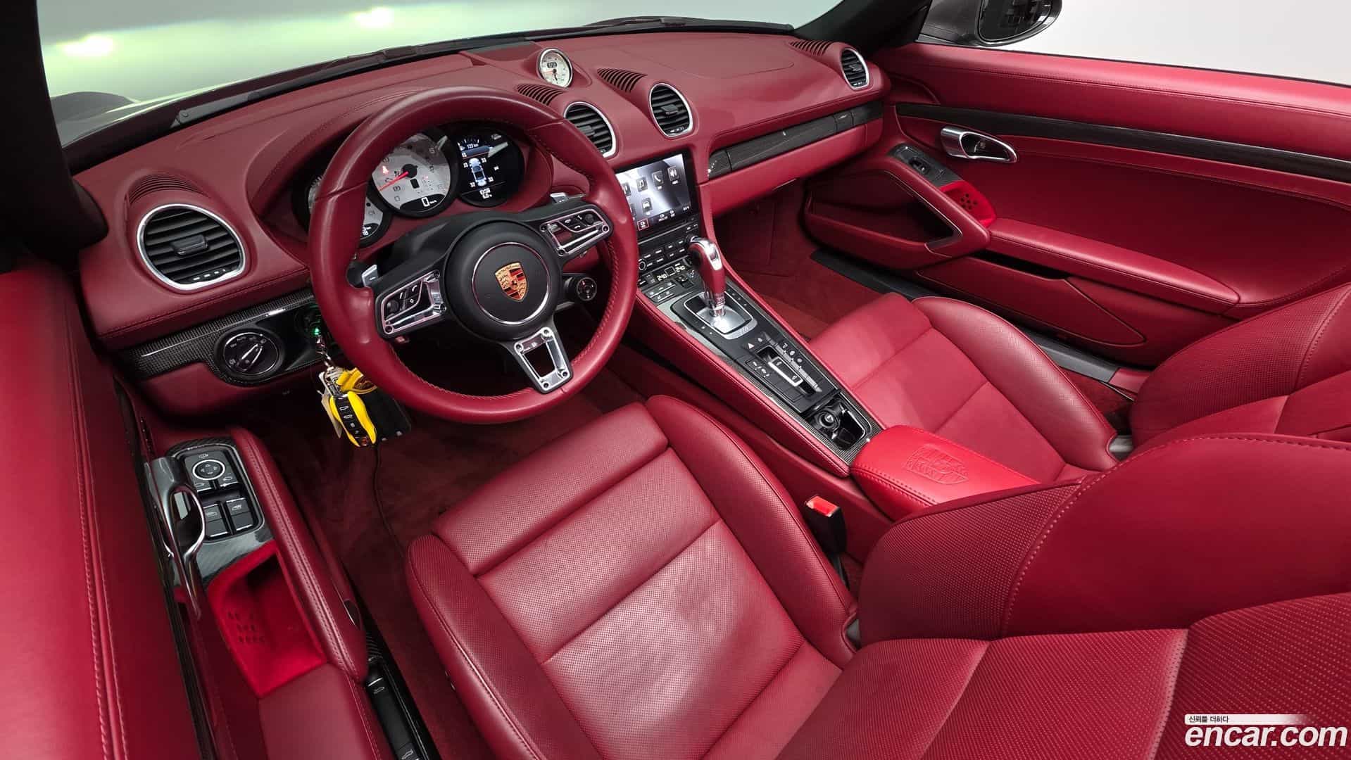 718 Porsche 2019.5-INNER-007