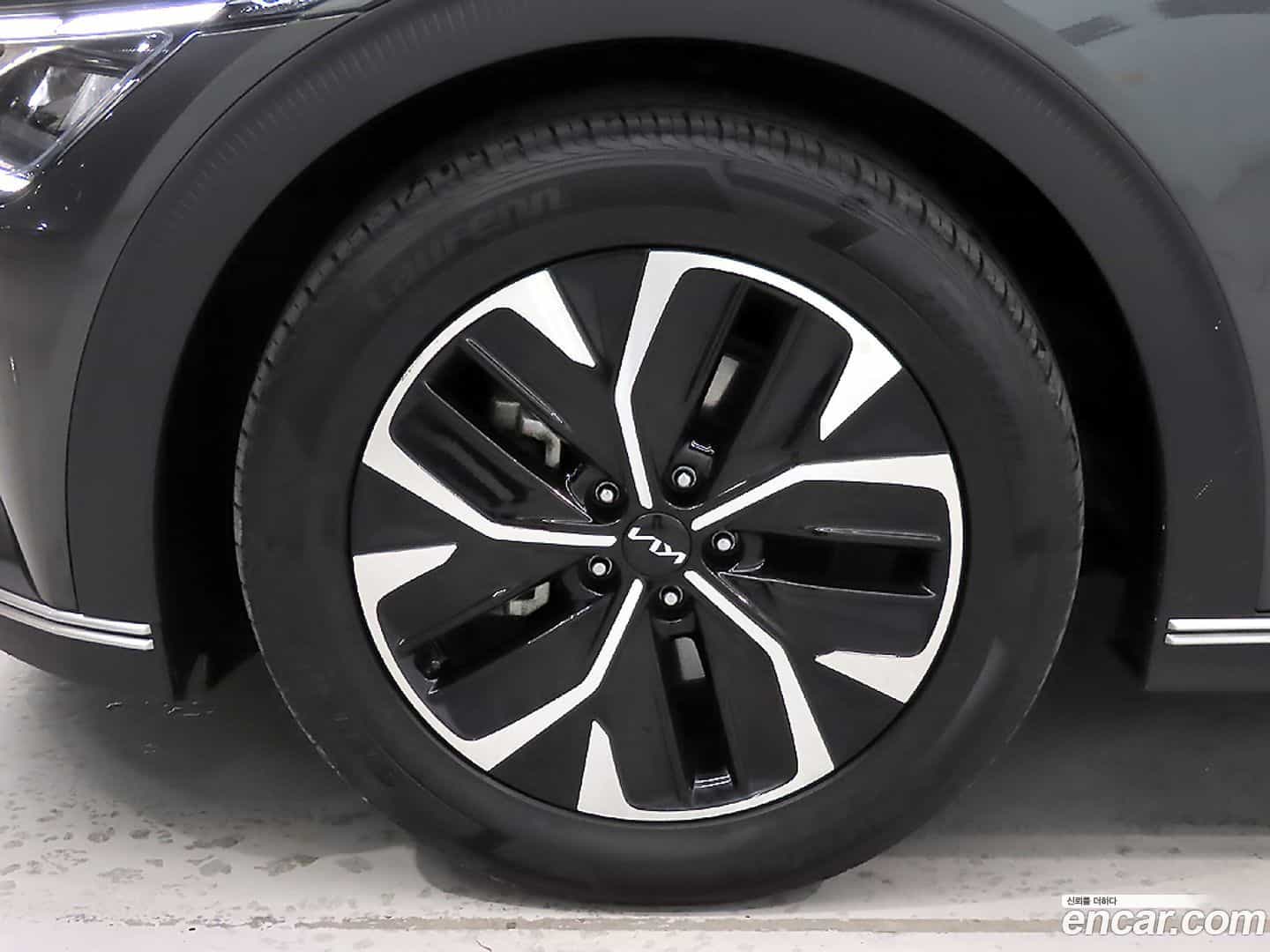 EV6 Kia 2021.10-OPTION-024