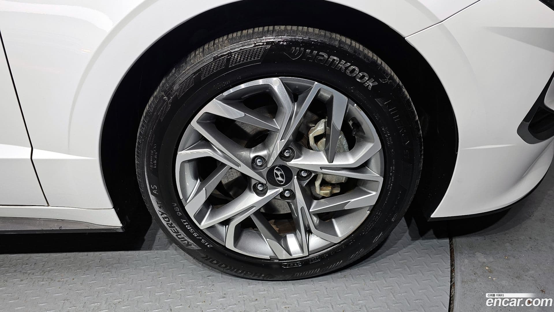 Main__Slider__Photo:Sonata Hyundai 2022.10-4