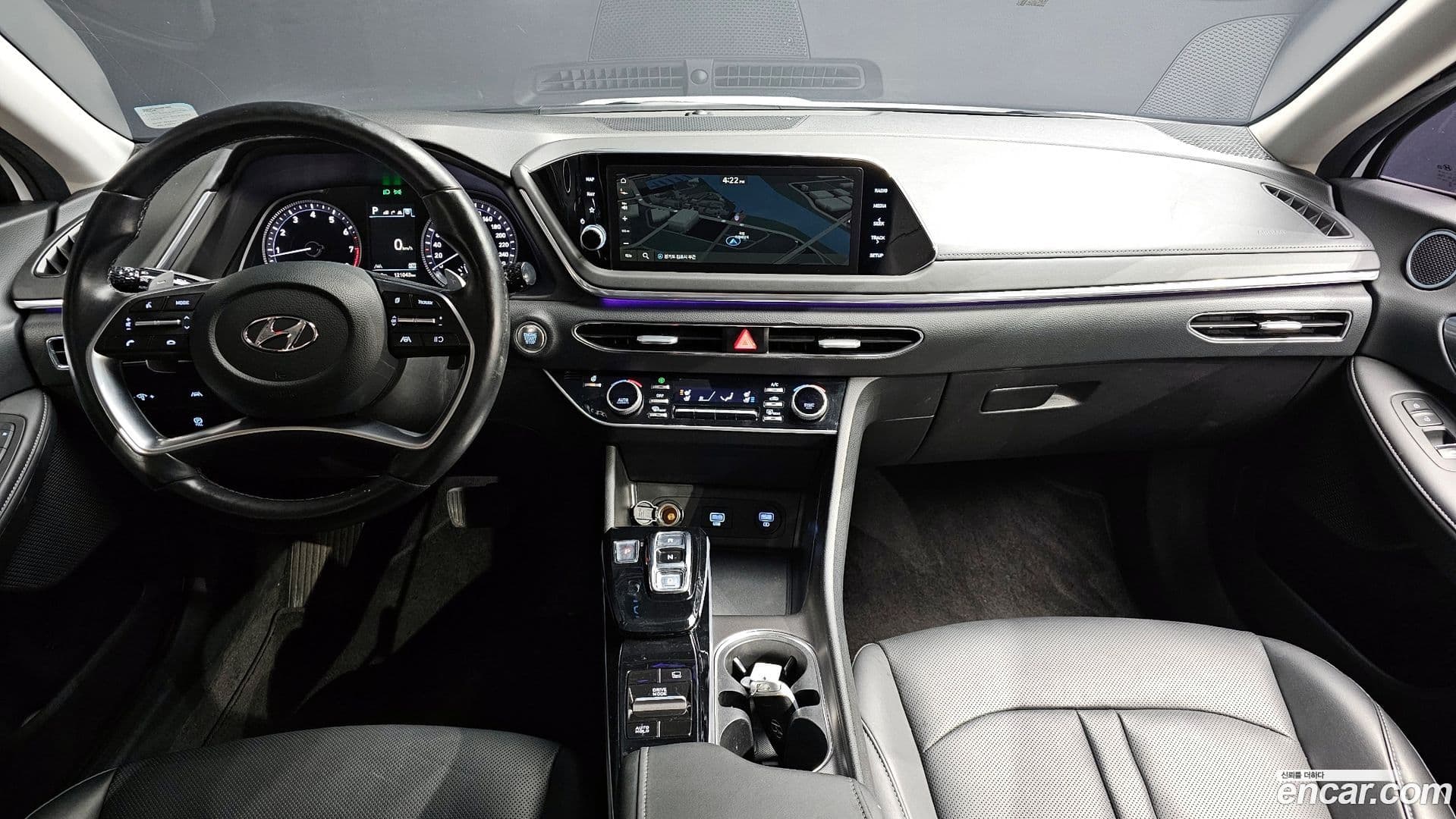 Main__Slider__Photo:Sonata Hyundai 2022.10-6