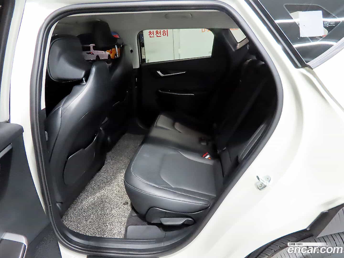 EV6 Kia 2021.10-INNER-007