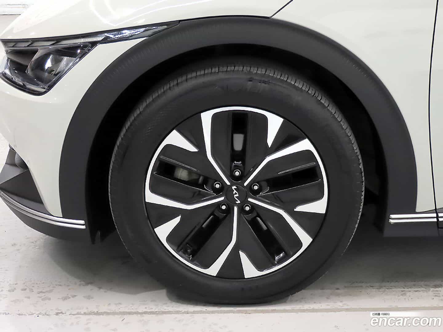 EV6 Kia 2021.10-OPTION-024