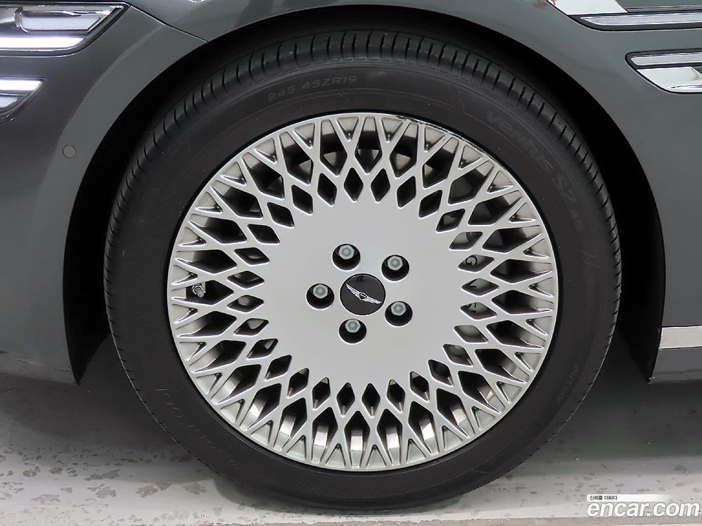 Main__Slider__Photo:G80 Genesis 2024.1-19