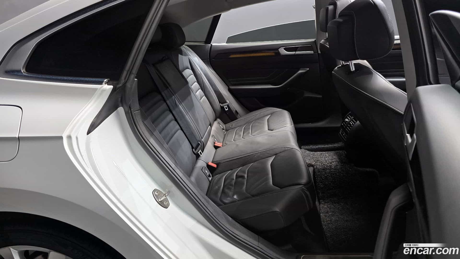 Arteon Volkswagen 2022.1-OPTION-016