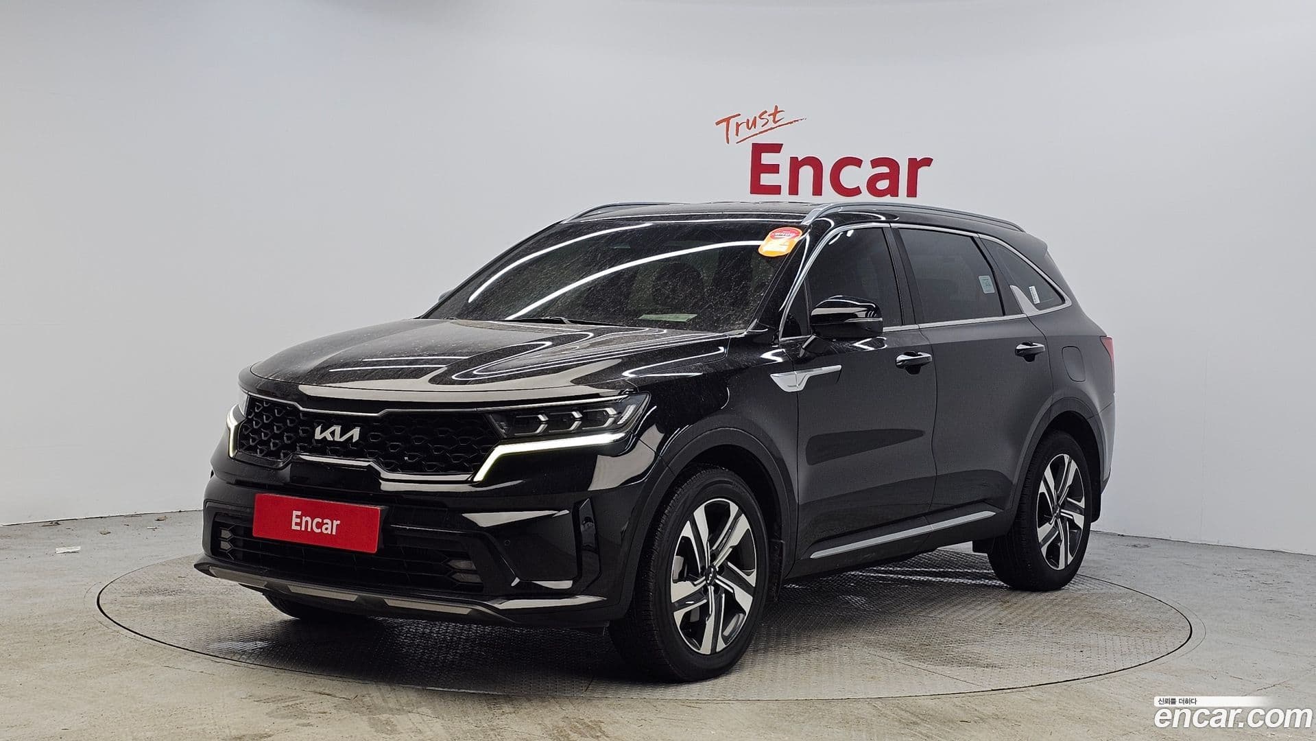 Main__Slider__Photo:Sorento Kia 2021.11-0