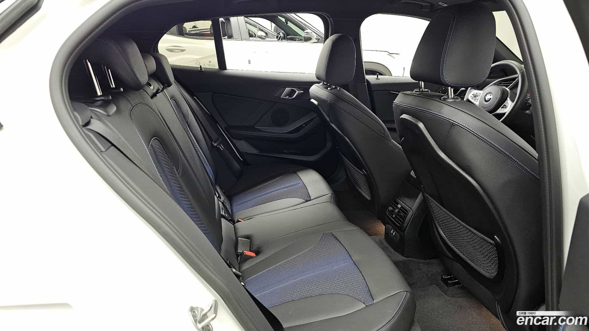 1-Series BMW 2023.8-OPTION-016