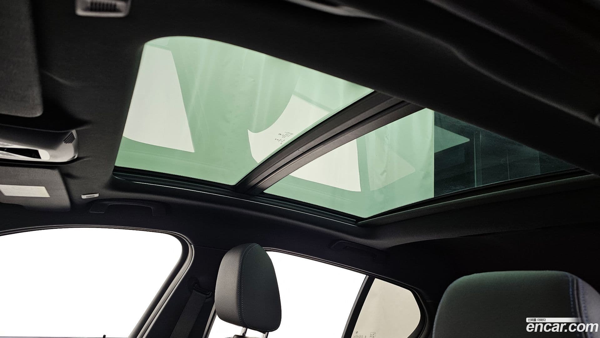 Main__Slider__Photo:1-Series BMW 2023.8-18