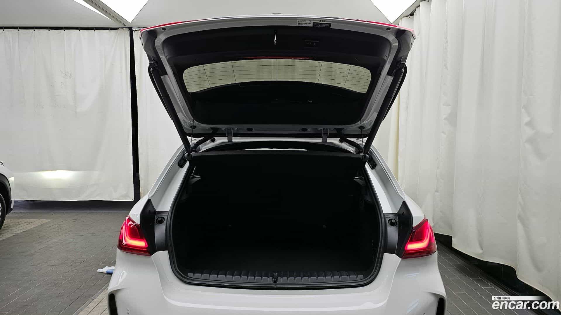 1-Series BMW 2023.8-OPTION-024